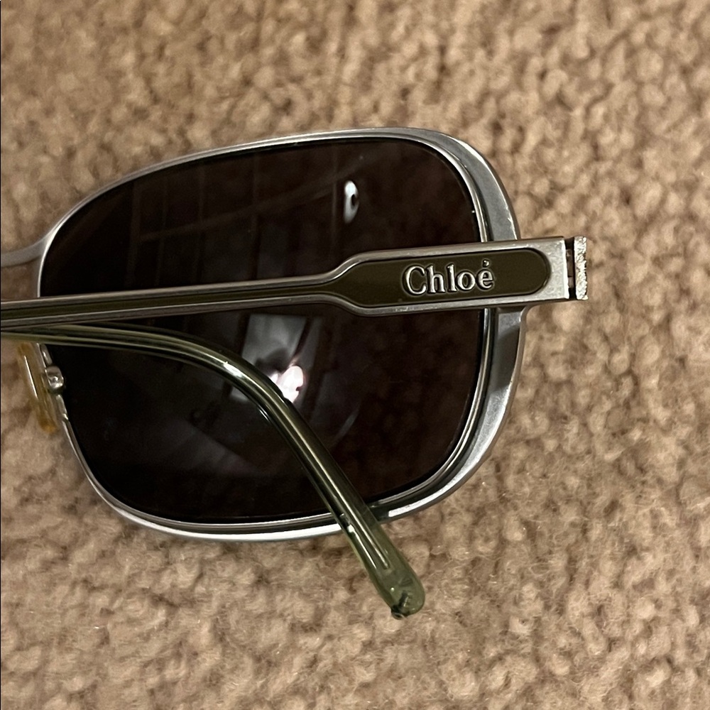 Chloe Y2K Metal Frame Oversized Women’s Sunglasses - Picture 4 of 7